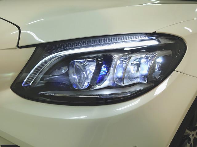 Cクラス C180 クーペ スポーツ レザーエクスクルーシブパッケージ レーダーセーフティーパッケージ(3枚目)