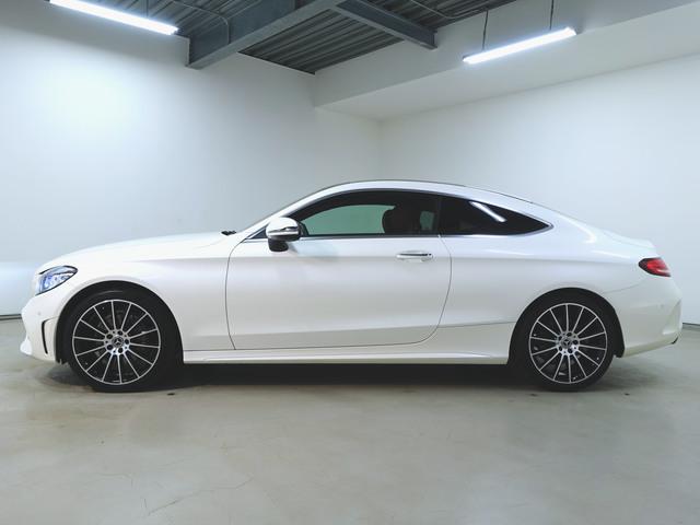 Cクラス C180 クーペ スポーツ レザーエクスクルーシブパッケージ レーダーセーフティーパッケージ(4枚目)