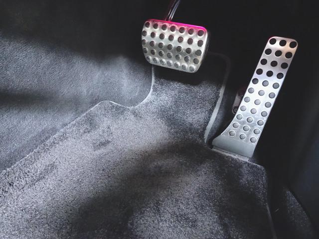 Ｅクラス Ｅ３００　アバンギャルド　スポーツ　エクスクルーシブパッケー　ジ（9枚目）