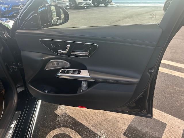 Ｅクラスステーションワゴン Ｅ２２０　ｄ　ステーションワゴン　アバンギャルド　ＡＭＧライ　ンパッケージ　アドバンスドパッケージ　デジタルインテリアパッケージ　レザーエクスクルーシブパッケージ（7枚目）