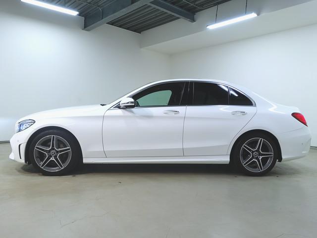 Cクラス C200 ローレウスエディション スポーツプラスパッケージ レザーエクスクルーシブパッケージ レーダーセーフティーパッケージ(4枚目)