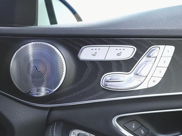 Cクラス C200 ローレウスエディション スポーツプラスパッケージ レザーエクスクルーシブパッケージ レーダーセーフティーパッケージ(21枚目)