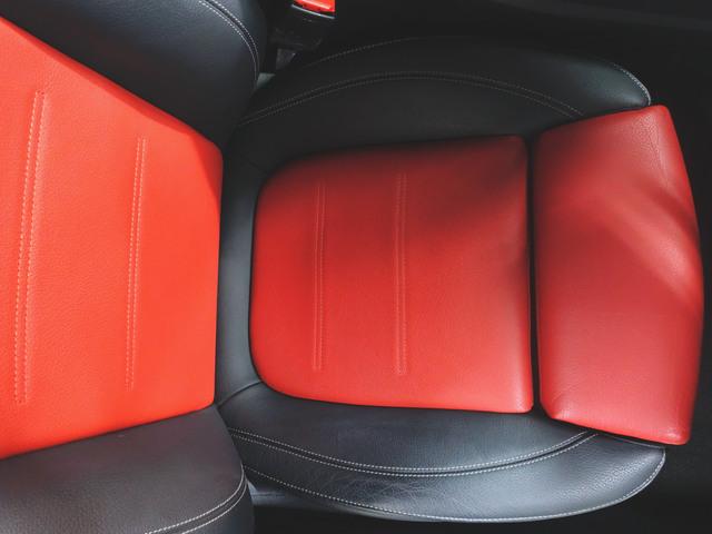 ＣＬＡクラス ＣＬＡ２００　ｄ　ＡＭＧラインパッケージ　ＡＭＧレザーエクスクルーシブパッケージ　アドバンスドパッケージ　Ｂｌｕｅｔｏｏｔｈ接続　ＥＴＣ　ＬＥＤヘッドライト　ＴＶ　アイドリングストップ　クルーズコントロール（25枚目）