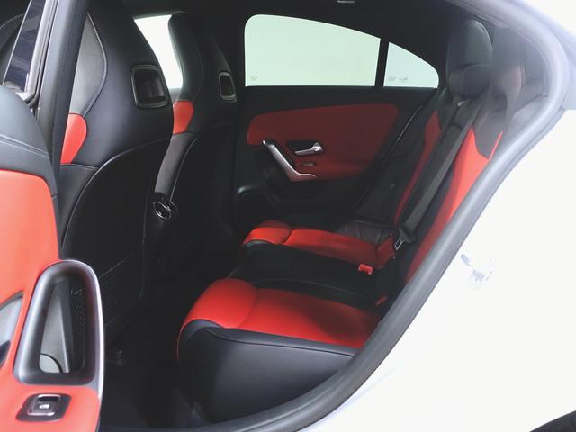 ＣＬＡクラス ＣＬＡ２００　ｄ　ＡＭＧラインパッケージ　ＡＭＧレザーエクスクルーシブパッケージ　アドバンスドパッケージ　Ｂｌｕｅｔｏｏｔｈ接続　ＥＴＣ　ＬＥＤヘッドライト　ＴＶ　アイドリングストップ　クルーズコントロール（28枚目）