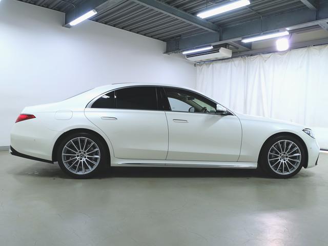 Ｓクラス Ｓ４００ｄ　４マチック　ＡＭＧラインパッケージ　ドライバーズパッケージ　ベーシックパッケージ　レザーエクスクルーシブパッケージ　Ｂｌｕｅｔｏｏｔｈ接続　ＥＴＣ　ＬＥＤヘッドライト　ＴＶ　アイドリングストップ（8枚目）