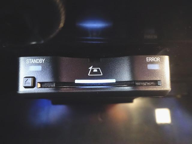 ＧＬＥ ＧＬＥ３００　ｄ　４マチック　ＡＭＧラインパッケージ　レザーエクスクルーシブパッケージ　３列シート　Ｂｌｕｅｔｏｏｔｈ接続　ＥＴＣ　ＬＥＤヘッドライト　ＴＶ　アイドリングストップ　クルーズコントロール　コネクテッド機能（10枚目）