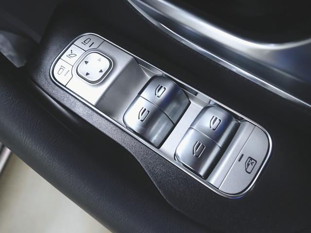 ＧＬＥ ＧＬＥ３００　ｄ　４マチック　ＡＭＧラインパッケージ　レザーエクスクルーシブパッケージ　３列シート　Ｂｌｕｅｔｏｏｔｈ接続　ＥＴＣ　ＬＥＤヘッドライト　ＴＶ　アイドリングストップ　クルーズコントロール　コネクテッド機能（23枚目）