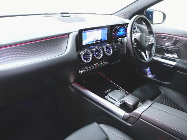 ＧＬＡクラス ＧＬＡ２００　ｄ　４マチック　Ｂｌｕｅｔｏｏｔｈ接続　ＥＴＣ　ＬＥＤヘッドライト　ＴＶ　アイドリングストップ　クルーズコントロール　コネクテッド機能　サイドカメラ　シートヒーター　トランクスルー　ナビ　バックモニター　パワーシート（11枚目）