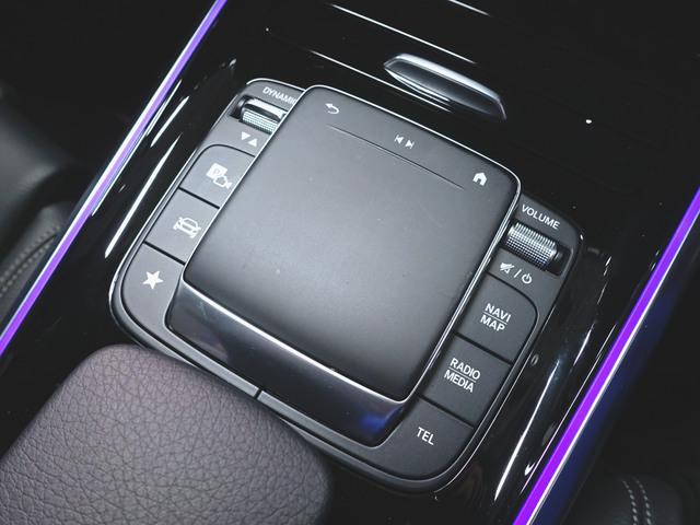 ＧＬＡクラス ＧＬＡ２００　ｄ　４マチック　Ｂｌｕｅｔｏｏｔｈ接続　ＥＴＣ　ＬＥＤヘッドライト　ＴＶ　アイドリングストップ　クルーズコントロール　コネクテッド機能　サイドカメラ　シートヒーター　トランクスルー　ナビ　バックモニター　パワーシート（19枚目）