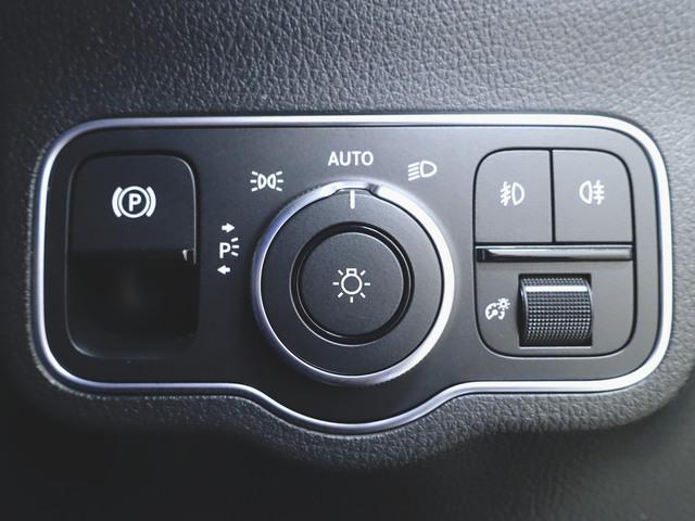 ＧＬＡクラス ＧＬＡ２００　ｄ　４マチック　Ｂｌｕｅｔｏｏｔｈ接続　ＥＴＣ　ＬＥＤヘッドライト　ＴＶ　アイドリングストップ　クルーズコントロール　コネクテッド機能　サイドカメラ　シートヒーター　トランクスルー　ナビ　バックモニター　パワーシート（20枚目）