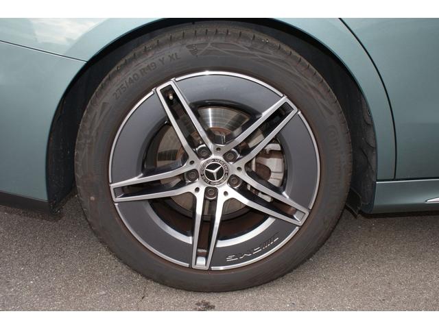 Ｅクラスステーションワゴン Ｅ２２０　ｄ　ステーションワゴン　アバンギャルド　ＡＭＧライ　ンパッケージ　アドバンスドパッケージ　デジタルインテリアパッケージ　レザーエクスクルーシブパッケージ（25枚目）