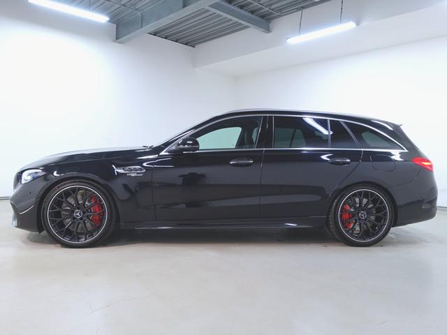 Ｃクラスステーションワゴン Ｃ６３　Ｓ　Ｅ　パフォーマンス　ステーショーンワゴン　ＡＭＧ　パフォーマンスパッケージ　ＡＭＧカーボンパッケージ（4枚目）