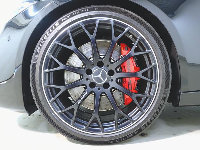 Ｃクラスステーションワゴン Ｃ６３　Ｓ　Ｅ　パフォーマンス　ステーショーンワゴン　ＡＭＧ　パフォーマンスパッケージ　ＡＭＧカーボンパッケージ（33枚目）