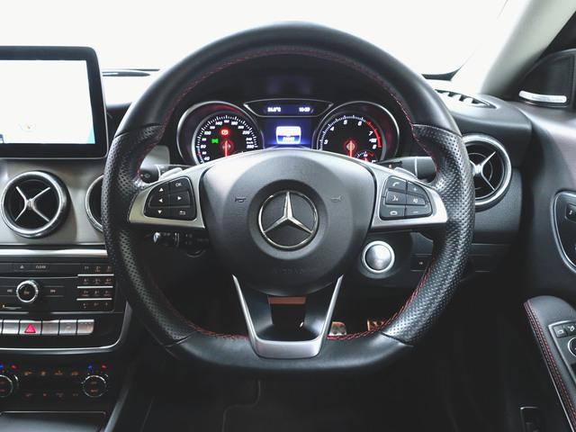 ＣＬＡクラス シューティングブレーク ＣＬＡ１８０　シューティングブレーク　ＡＭＧスタイル　ＡＭＧプレミアムパッケージ　レーダーセーフティパッケージ　Ｂｌｕｅｔｏｏｔｈ接続　ＣＤ　ＤＶＤ再生　ＥＴＣ　ＬＥＤヘッドライト　ＴＶ　アイドリングストップ　クルーズコントロール（13枚目）