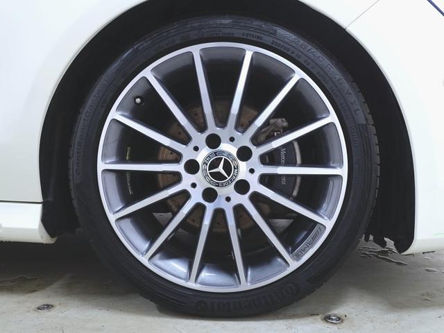 ＣＬＡクラス シューティングブレーク ＣＬＡ１８０　シューティングブレーク　ＡＭＧスタイル　ＡＭＧプレミアムパッケージ　レーダーセーフティパッケージ　Ｂｌｕｅｔｏｏｔｈ接続　ＣＤ　ＤＶＤ再生　ＥＴＣ　ＬＥＤヘッドライト　ＴＶ　アイドリングストップ　クルーズコントロール（36枚目）