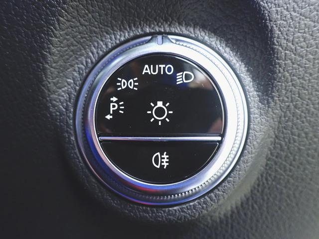 Ｃクラス Ｃ２００　アバンギャルド　ＡＭＧラインパッケージ　ベーシックパッケージ　レザーエクスクルーシブパッケージ　Ｂｌｕｅｔｏｏｔｈ接続　ＥＴＣ　ＬＥＤヘッドライト　ＴＶ　アイドリングストップ　クルーズコントロール　コネクテッド機能（18枚目）