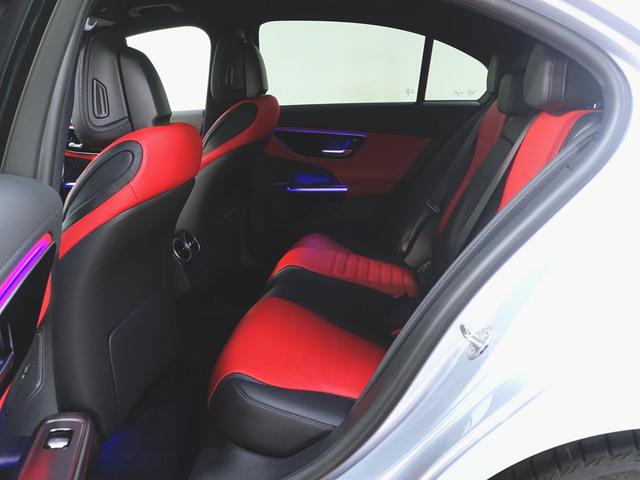 Ｃクラス Ｃ２００　アバンギャルド　ＡＭＧラインパッケージ　ベーシックパッケージ　レザーエクスクルーシブパッケージ　Ｂｌｕｅｔｏｏｔｈ接続　ＥＴＣ　ＬＥＤヘッドライト　ＴＶ　アイドリングストップ　クルーズコントロール　コネクテッド機能（26枚目）