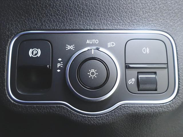 GLB GLB200 d 4マチック AMGラインパッケージ 3列シート Bluetooth接続 ETC LEDヘッドライト TV アイドリングストップ クルーズコントロール コネクテッド機能 サイドカメラ シートヒーター トランクスルー(20枚目)