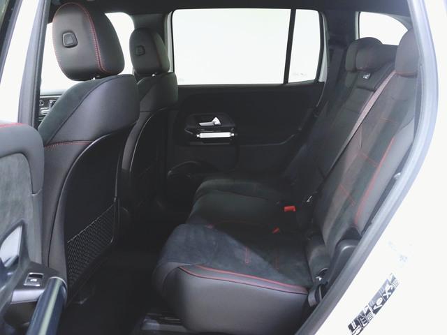 GLB GLB200 d 4マチック AMGラインパッケージ 3列シート Bluetooth接続 ETC LEDヘッドライト TV アイドリングストップ クルーズコントロール コネクテッド機能 サイドカメラ シートヒーター トランクスルー(29枚目)