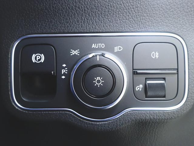 ＧＬＡクラス ＧＬＡ２００　ｄ　４マチック　ＡＭＧライン　Ｂｌｕｅｔｏｏｔｈ接続　ＥＴＣ　ＬＥＤヘッドライト　アイドリングストップ　クルーズコントロール　コネクテッド機能　サイドカメラ　シートヒーター　トランクスルー　ナビ　バックモニター　パワーシート（20枚目）