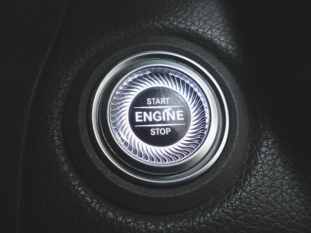 Ｃクラス Ｃ２２０　ｄ　ローレウスエディション　スポーツプラスパッケージ　レザーエクスクルーシブパッケージ　Ｂｌｕｅｔｏｏｔｈ接続　ＥＴＣ　ＬＥＤヘッドライト　ＴＶ　アイドリングストップ　クルーズコントロール　コネクテッド機能　サイドカメラ（15枚目）