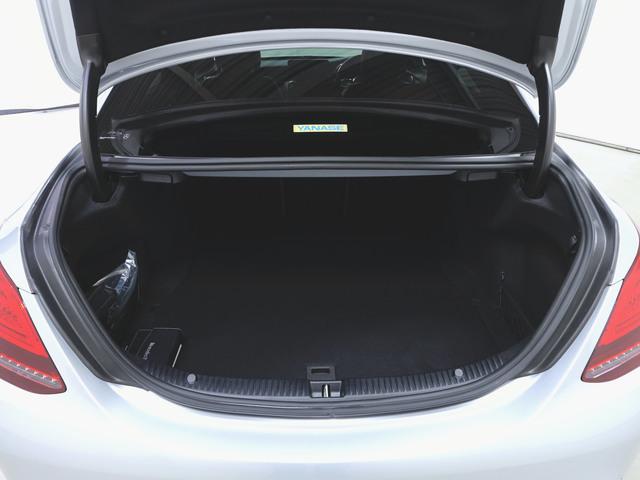 Ｃクラス Ｃ２２０　ｄ　ローレウスエディション　スポーツプラスパッケージ　レザーエクスクルーシブパッケージ　Ｂｌｕｅｔｏｏｔｈ接続　ＥＴＣ　ＬＥＤヘッドライト　ＴＶ　アイドリングストップ　クルーズコントロール　コネクテッド機能　サイドカメラ（27枚目）