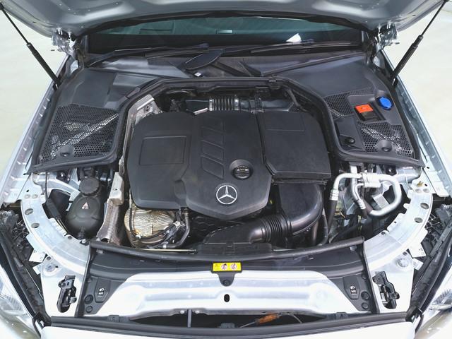Ｃクラス Ｃ２２０　ｄ　ローレウスエディション　スポーツプラスパッケージ　レザーエクスクルーシブパッケージ　Ｂｌｕｅｔｏｏｔｈ接続　ＥＴＣ　ＬＥＤヘッドライト　ＴＶ　アイドリングストップ　クルーズコントロール　コネクテッド機能　サイドカメラ（38枚目）