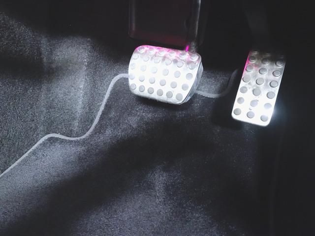 ＧＬＢ ＧＬＢ２００　ｄ　４マチック　ＡＭＧラインパッケージ　３列シート　ＡＭＧライン　Ｂｌｕｅｔｏｏｔｈ接続　ＥＴＣ　ＬＥＤヘッドライト　ＴＶ　アイドリングストップ　クルーズコントロール　コネクテッド機能　サイドカメラ（9枚目）