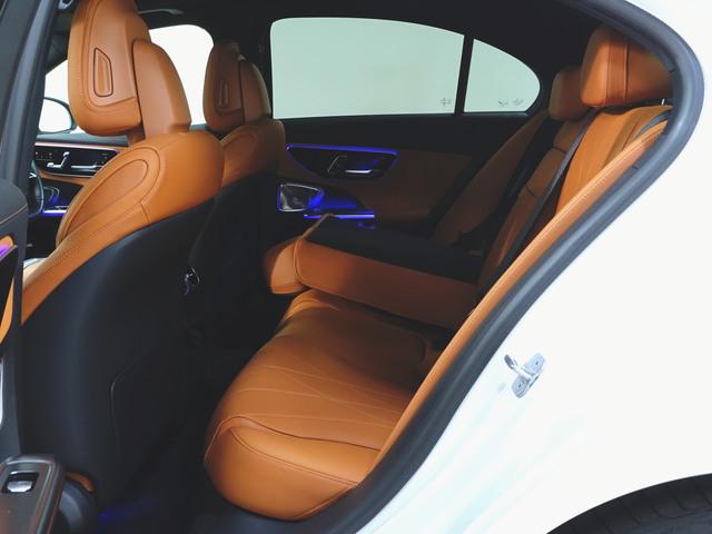 Cクラス C200 スポーツ エクスクルーシブリミテッド Bluetooth接続 ETC LEDヘッドライト TV アイドリングストップ クルーズコントロール コネクテッド機能 サイドカメラ サンルーフ・ガラスルーフ シートエアコン シートヒーター(30枚目)