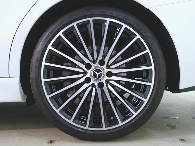 Cクラス C200 スポーツ エクスクルーシブリミテッド Bluetooth接続 ETC LEDヘッドライト TV アイドリングストップ クルーズコントロール コネクテッド機能 サイドカメラ サンルーフ・ガラスルーフ シートエアコン シートヒーター(31枚目)