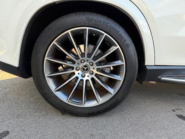 �ԗ��Ɋւ��鑕���E���i�����s���_�Ȃǂ͂��C�y�ɂ��₢�������������B�܂��A���z��\�����Ă���ԗ��̔[�ԂɊւ���p���͕ʓr������������ꍇ���������܂��B�ڍׂ̓��i�Z�X�^�b�t�ւ��⍇�����������B