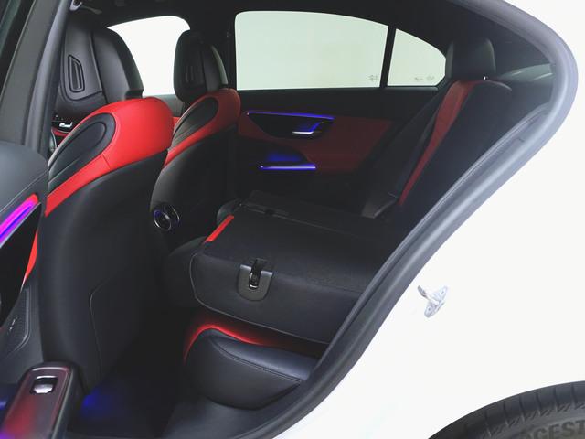 Ｃクラス Ｃ２００　アバンギャルド　ＡＭＧラインパッケージ　ベーシックパッケージ　レザーエクスクルーシブパッケージ　Ｂｌｕｅｔｏｏｔｈ接続　ＥＴＣ　ＬＥＤヘッドライト　ＴＶ　アイドリングストップ　クルーズコントロール　コネクテッド機能（27枚目）