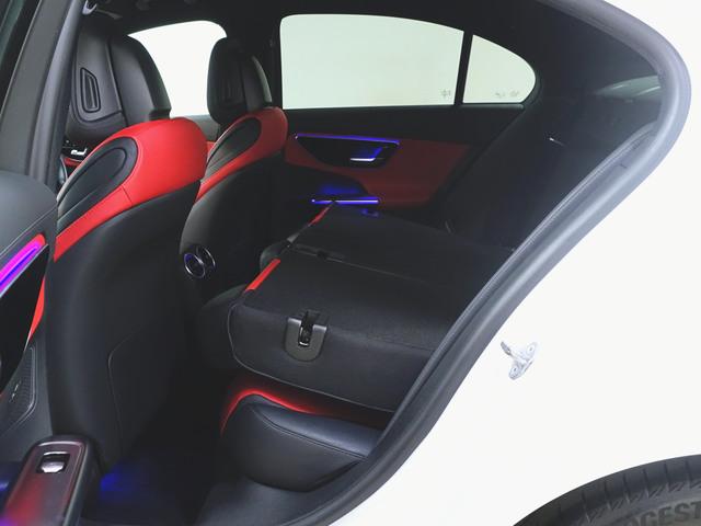 Ｃクラス Ｃ２００　アバンギャルド　ＡＭＧラインパッケージ　ベーシックパッケージ　レザーエクスクルーシブパッケージ　Ｂｌｕｅｔｏｏｔｈ接続　ＥＴＣ　ＬＥＤヘッドライト　ＴＶ　アイドリングストップ　クルーズコントロール　コネクテッド機能（28枚目）