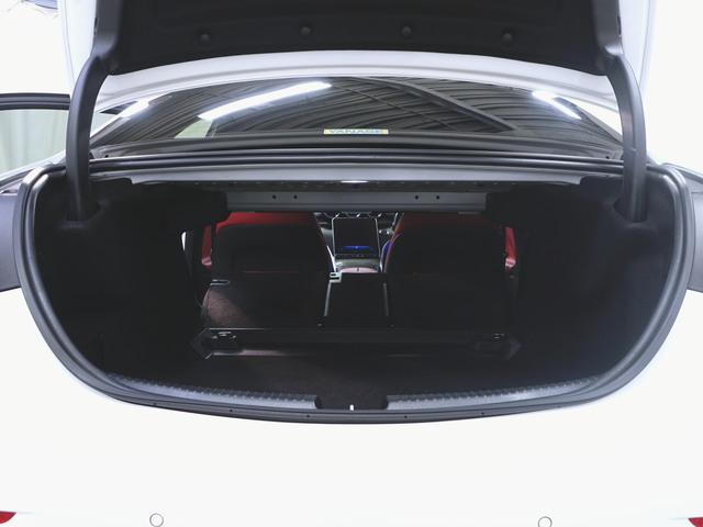 Ｃクラス Ｃ２００　アバンギャルド　ＡＭＧラインパッケージ　ベーシックパッケージ　レザーエクスクルーシブパッケージ　Ｂｌｕｅｔｏｏｔｈ接続　ＥＴＣ　ＬＥＤヘッドライト　ＴＶ　アイドリングストップ　クルーズコントロール　コネクテッド機能（29枚目）