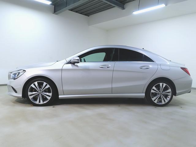 ＣＬＡクラス ＣＬＡ２２０　４マチック　レーダーセーフティーパッケージ　Ｂｌｕｅｔｏｏｔｈ接続　ＣＤ　ＤＶＤ再生　ＥＴＣ　ＬＥＤヘッドライト　ＴＶ　アイドリングストップ　クルーズコントロール　シートヒーター　トランクスルー　ナビ（4枚目）