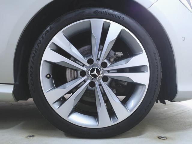 ＣＬＡクラス ＣＬＡ２２０　４マチック　レーダーセーフティーパッケージ　Ｂｌｕｅｔｏｏｔｈ接続　ＣＤ　ＤＶＤ再生　ＥＴＣ　ＬＥＤヘッドライト　ＴＶ　アイドリングストップ　クルーズコントロール　シートヒーター　トランクスルー　ナビ（35枚目）