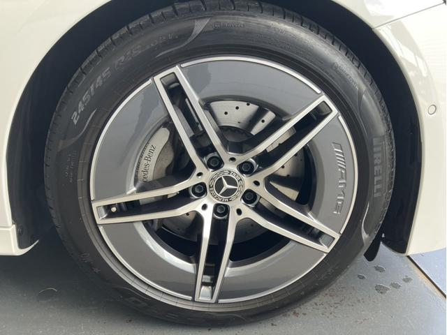 Ｅクラスステーションワゴン Ｅ２２０　ｄ　ステーションワゴン　アバンギャルド　ＡＭＧライ　ンパッケージ　アドバンスドパッケージ　デジタルインテリアパッケージ　レザーエクスクルーシブパッケージ（8枚目）