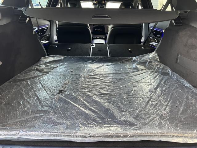 Ｅクラスステーションワゴン Ｅ２２０　ｄ　ステーションワゴン　アバンギャルド　ＡＭＧライ　ンパッケージ　アドバンスドパッケージ　デジタルインテリアパッケージ　レザーエクスクルーシブパッケージ（14枚目）