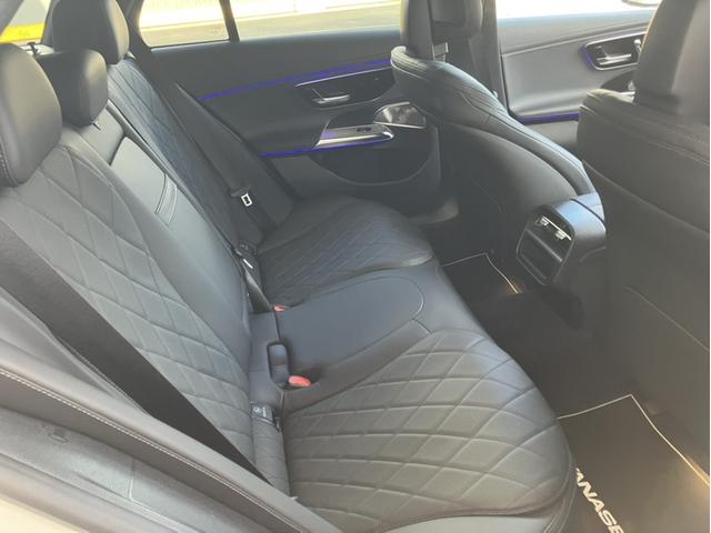 Ｅクラスステーションワゴン Ｅ２２０　ｄ　ステーションワゴン　アバンギャルド　ＡＭＧライ　ンパッケージ　アドバンスドパッケージ　デジタルインテリアパッケージ　レザーエクスクルーシブパッケージ（16枚目）