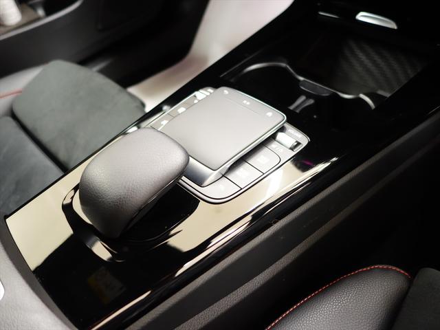 ＣＬＡクラス ＣＬＡ１８０　ＡＭＧラインパッケージ　Ｂｌｕｅｔｏｏｔｈ接続　ＥＴＣ　ＬＥＤヘッドライト　ＴＶ　アイドリングストップ　クルーズコントロール　コネクテッド機能　サンルーフ・ガラスルーフ　シートヒーター　トランクスルー（24枚目）