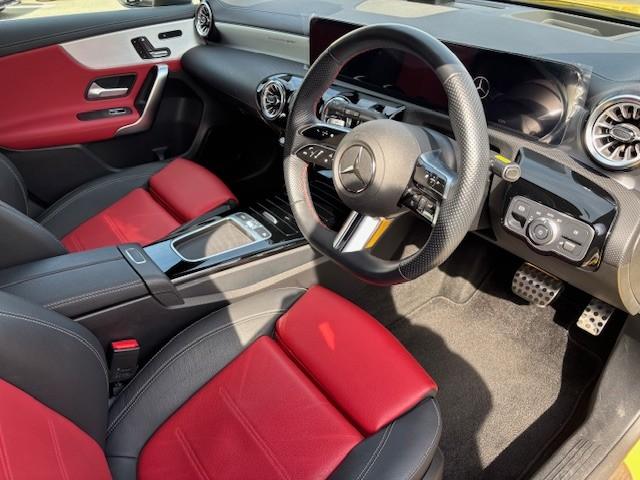 Ａクラス Ａ２００　ｄ　ＡＭＧラインパッケージ　ＡＭＧレザーエクスクルーシブパッケージ　アドバンスドパッケージ　ＡＭＧライン　Ｂｌｕｅｔｏｏｔｈ接続　ＥＴＣ　ＬＥＤヘッドライト　ＴＶ　アイドリングストップ（6枚目）