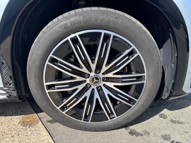 ＥＱＳ ＳＵＶ ＥＱＳ４５０　４マチック　ＳＵＶ　ＡＭＧラインパッケージ　デジタルインテリアパッケージ　ショーファーパッケージ　ナイトパッケージ　３列シート　ＡＭＧライン　Ｂｌｕｅｔｏｏｔｈ接続　ＥＴＣ　ＬＥＤヘッドライト　ＴＶ　クルーズコントロール（5枚目）