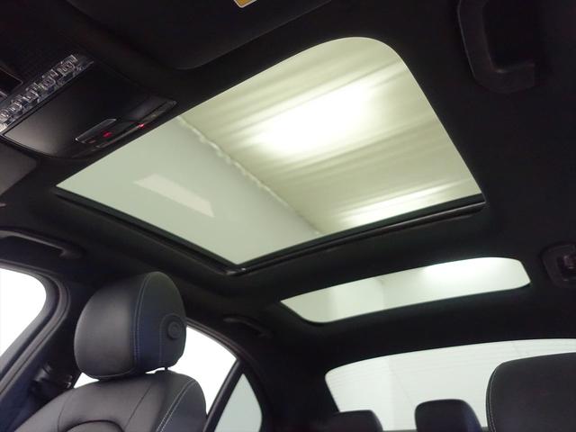 Ｃクラス Ｃ４３　４ＭＡＴＩＣ　Ｂｌｕｅｔｏｏｔｈ接続　ＥＴＣ　ＬＥＤヘッドライト　ＴＶ　アイドリングストップ　クルーズコントロール　コネクテッド機能　サンルーフ・ガラスルーフ　シートヒーター　トランクスルー　ナビ　バックモニター（22枚目）