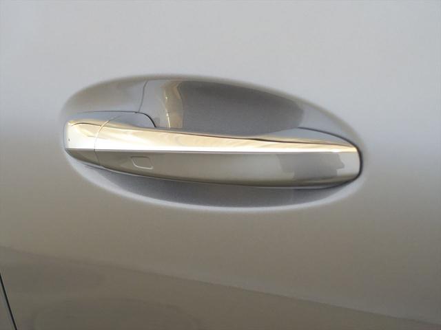 ＥＱＡ ＥＱＡ２５０　ナビゲーションプラスパッケージ　Ｂｌｕｅｔｏｏｔｈ接続　ＥＴＣ　ＬＥＤヘッドライト　ＴＶ　アイドリングストップ　クルーズコントロール　コネクテッド機能　サイドカメラ　サンルーフ・ガラスルーフ（28枚目）