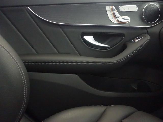 Cクラス C220 d ローレウスエディション スポーツプラスパッケージ Bluetooth接続 ETC LEDヘッドライト TV アイドリングストップ クルーズコントロール コネクテッド機能 サンルーフ・ガラスルーフ シートヒーター(12枚目)