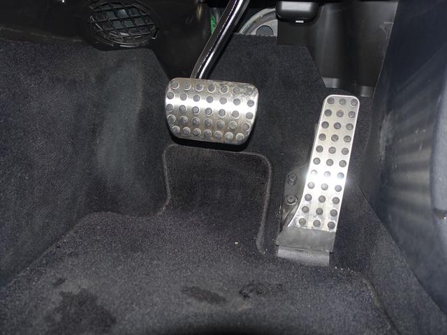 Cクラス C220 d ローレウスエディション スポーツプラスパッケージ Bluetooth接続 ETC LEDヘッドライト TV アイドリングストップ クルーズコントロール コネクテッド機能 サンルーフ・ガラスルーフ シートヒーター(26枚目)