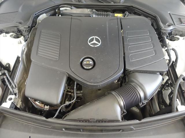 Ｃクラスステーションワゴン Ｃ２００　ステーションワゴン　アバンギャルド　ＡＭＧラインパッケージ　レザーエクスクルーシブパッケージ　ベーシックパッケージ　Ｂｌｕｅｔｏｏｔｈ接続　ＥＴＣ　ＬＥＤヘッドライト　ＴＶ　アイドリングストップ　クルーズコントロール　コネクテッド機能（9枚目）