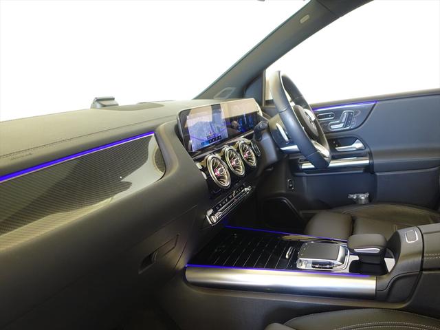 Bクラス B180 AMGライン AMGレザーエクスクルーシブパッケージ レーダーセーフティパッケージ アドバンスドパッケージ ナビゲーションパッケージ Bluetooth接続 ETC LEDヘッドライト TV アイドリングストップ(19枚目)