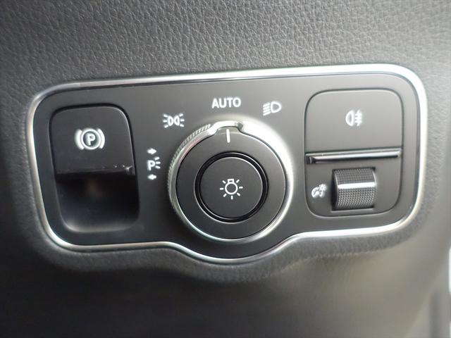 Bクラス B180 AMGライン AMGレザーエクスクルーシブパッケージ レーダーセーフティパッケージ アドバンスドパッケージ ナビゲーションパッケージ Bluetooth接続 ETC LEDヘッドライト TV アイドリングストップ(29枚目)