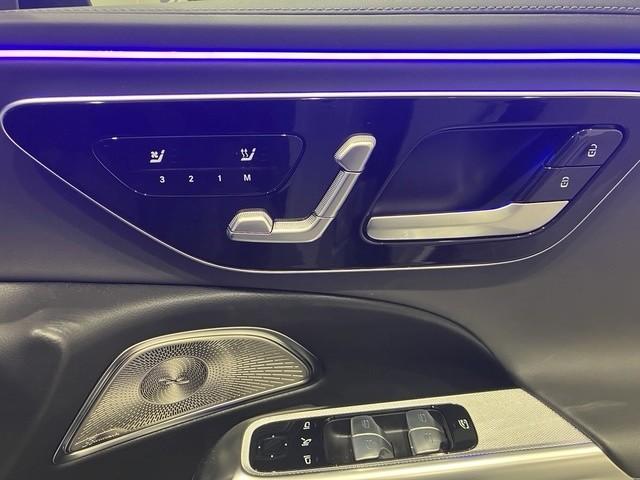 車両に関する装備・価格等ご不明点などはお気軽にお問い合せください。また、総額を表示している車両の納車に関わる費用等は別途料金がかかる場合もございます。詳細はヤナセスタッフへお問合せください。